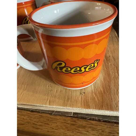 Reeses Ceramic Mug Galerie Dishwasher & Microwave Safe Orange & White Made In Ch - Picture 2 of 6